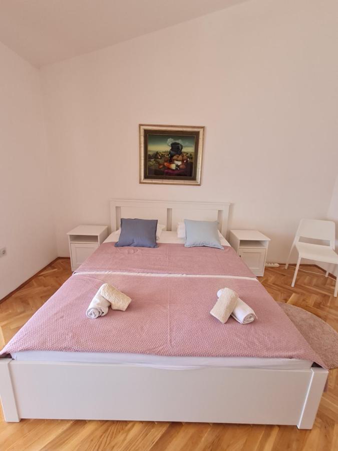 Apartments Apartmani Pintar Mimice Kültér fotó