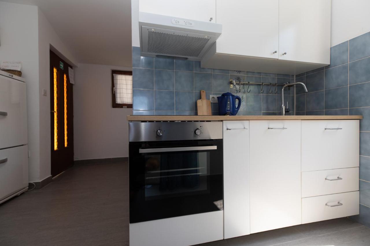 Apartments Apartmani Pintar Mimice Kültér fotó